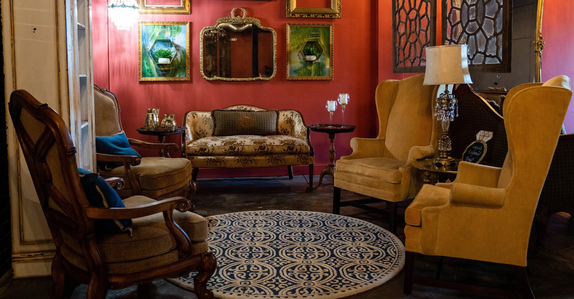 Picture of spacious lounge